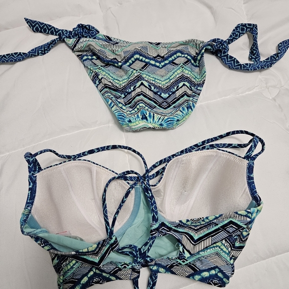 Women's Bikini Swim Suit - Picture 2 of 4